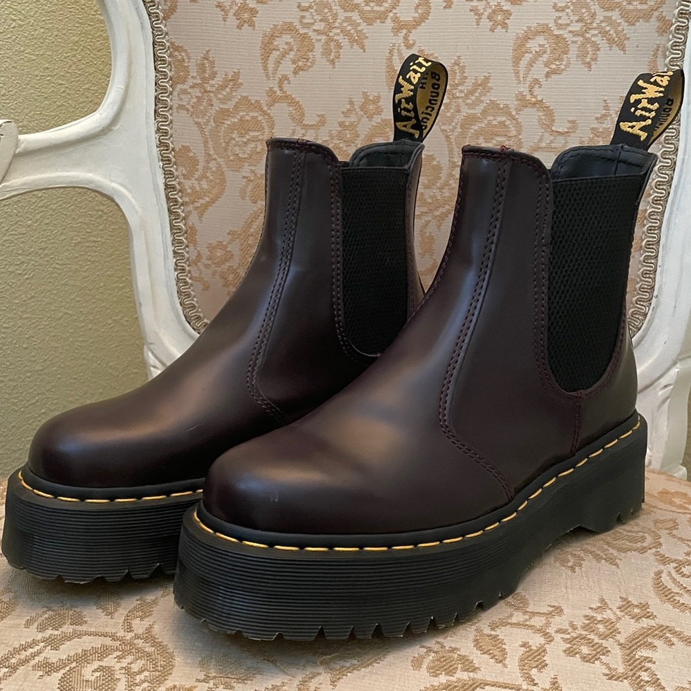 Doc Martens size 8 women’s Chelsea boots. maroonish brown,  excellent condition
